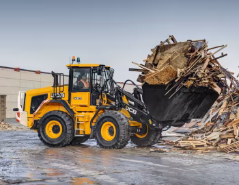 JCB 427 '2012–pr.
