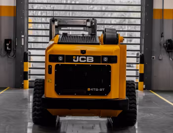 JCB 4TS-8T '2025–pr.