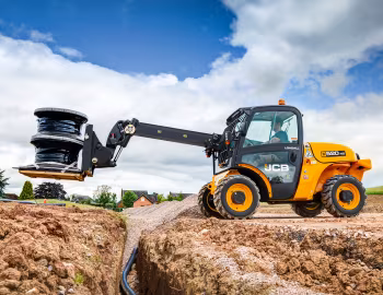JCB 520-40 '2010–17