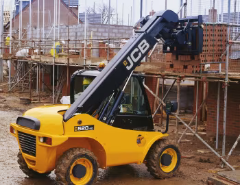 JCB 520-40 '2010–17