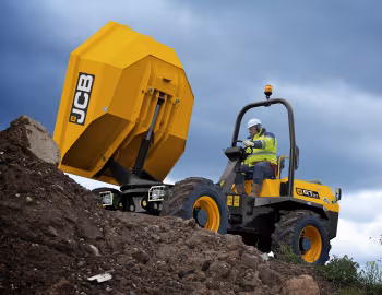 JCB 6TST '02.2015–18
