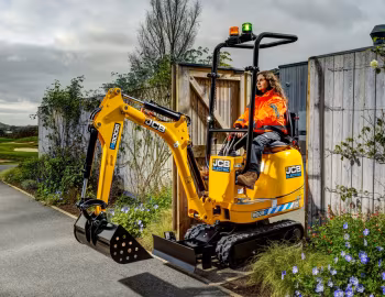 JCB 8008E CTS '2025–pr.