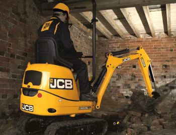 JCB 8008 CTS '2011–pr.