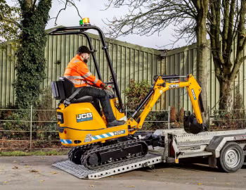 JCB 8008E CTS '2025–pr.