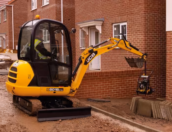 JCB 8018 CTS Cab '2012–pr.