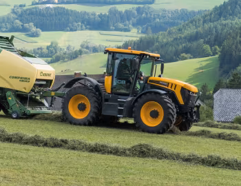 JCB Fastrac 4220 '2014–22