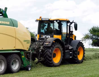 JCB Fastrac 4220 '2014–22