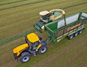 JCB Fastrac 8310, Krone BiG X 580