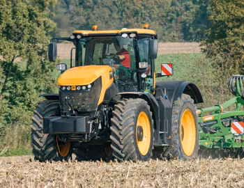 JCB Fastrac 8330 '10.2016–22