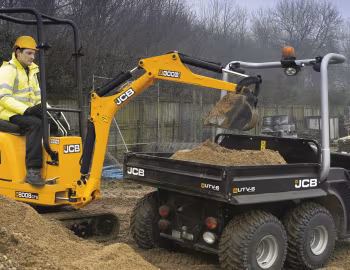 JCB 8008 CTS, JCB Groundhog 6×4