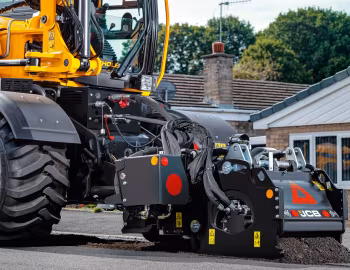 JCB Pothole Pro '2021–pr.