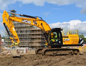 JCB JS370LC '2015–pr.