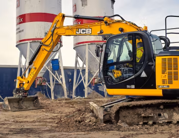 JCB JZ140LC '2010–24