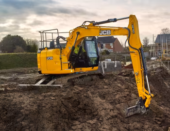 JCB JZ140LC '2010–24