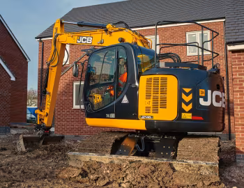 JCB JZ140LC '2010–24