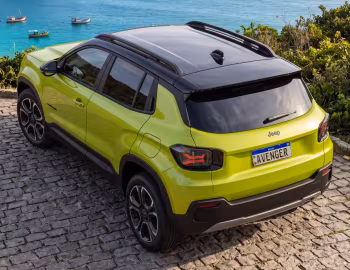 2027 Jeep Avenger Limited [Latam] (516) '2026