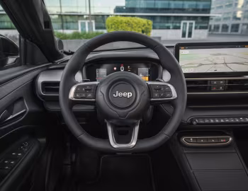 Panneau avant Jeep Avenger [EU-spec] (516) '2026