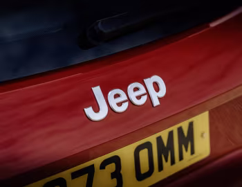 Logotipo Jeep Avenger [UK-spec] (516) '2023–pr.