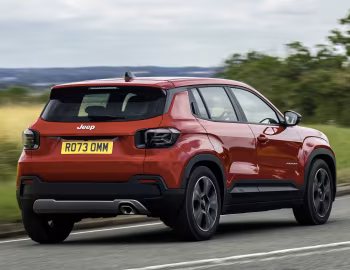 Jeep Avenger [UK-spec] (516) '2023–pr.