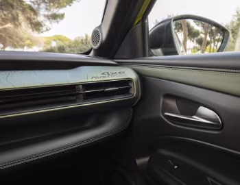 Intérieur Jeep Avenger 4xe [EU-spec] (516) '2026