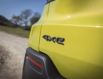 Jeep Avenger 4xe [EU-spec] (516) '2026