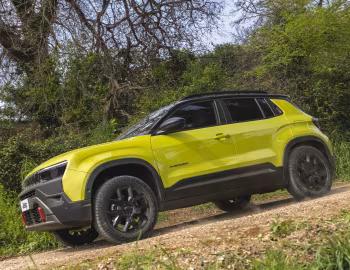 Jeep Avenger 4xe [EU-spec] (516) '2026