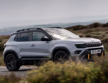 Jeep Avenger 4xe The North Face Edition [UK-spec] (516) '2025