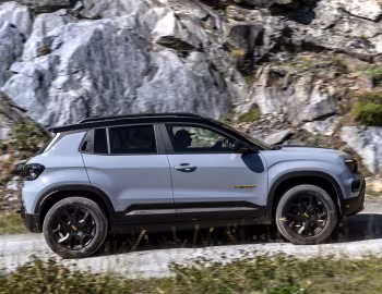 Jeep Avenger 4xe The North Face Edition [EU-spec] (516) '03.2025–pr.