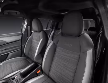 Interior 2027 Jeep Avenger Altitude [Latam] (516) '2026