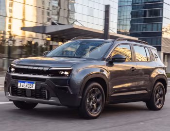 2027 Jeep Avenger Altitude [Latam] (516) '2026
