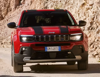 Jeep Avenger BEV Moparized [EU-spec] (516) '2023–pr.