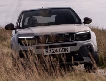 Jeep Avenger e-Hybrid [UK-spec] (516) '2024–26