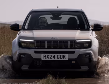 Jeep Avenger e-Hybrid [UK-spec] (516) '2024–26