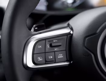 Intérieur Jeep Avenger e-Hybrid [UK-spec] (516) '2024–26