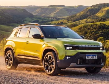 2027 Jeep Avenger Limited [Latam] (516) '2026