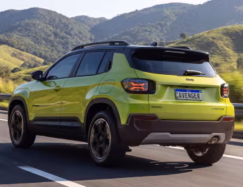 2027 Jeep Avenger Limited [Latam] (516) '2026