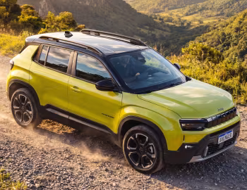2027 Jeep Avenger Limited [Latam] (516) '2026