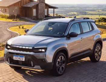 2027 Jeep Avenger Longitude [Latam] (516) '2026