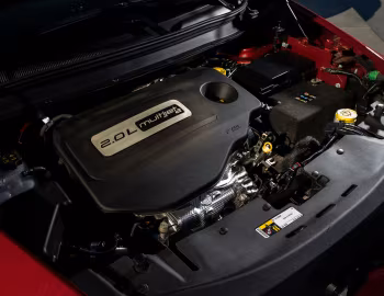Sob o capô Jeep Cherokee Limited [Worldwide] (KL) '2014–18