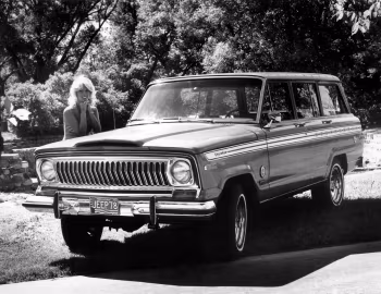 1977–78 Jeep Cherokee S 4-door (18)