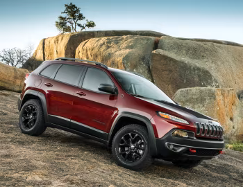 2014–18 Jeep Cherokee Trailhawk [North America] (KL) '2013–18