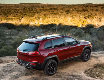 2014–18 Jeep Cherokee Trailhawk [North America] (KL) '2013–18