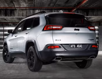 Jeep Cherokee "Blackhawk" [Australia] (KL) '2015