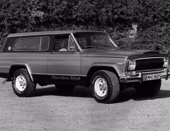 Jeep Cherokee Chief [UK-spec] (SJ) '1976–78
