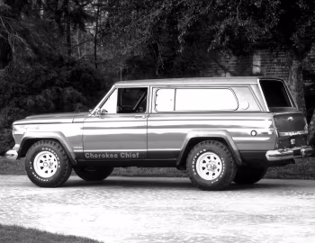 1976–78 Jeep Cherokee Chief Wide Stance S Pkg. (17)