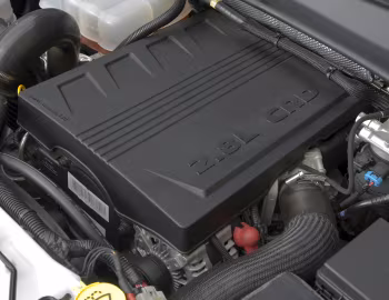 Sob o capô Jeep Cherokee Limited [UK-spec] (KJ) '2005–07