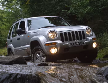 Jeep Cherokee Limited [UK-spec] (KJ) '2001–04