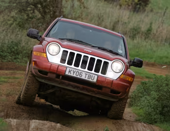 Jeep Cherokee Limited [UK-spec] (KJ) '2005–07