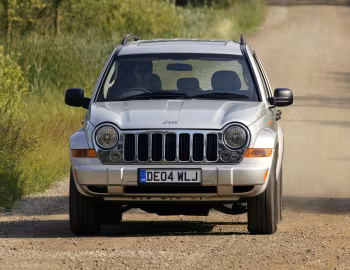 Jeep Cherokee Limited [UK-spec] (KJ) '2005–07