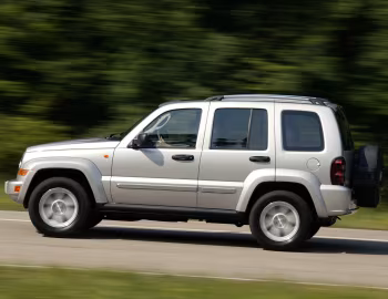 Jeep Cherokee Limited [UK-spec] (KJ) '2005–07